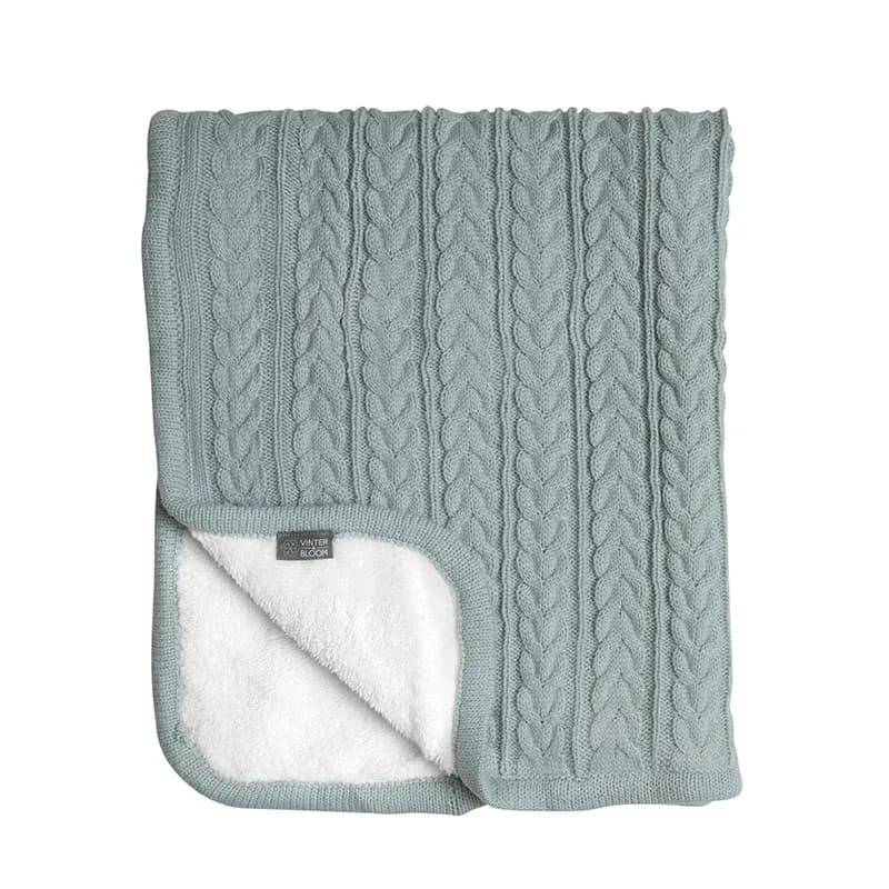 Vinter & Bloom Filt Cuddly Sage Green från Vinter & Bloom – köp hos Apotek Hjärtat