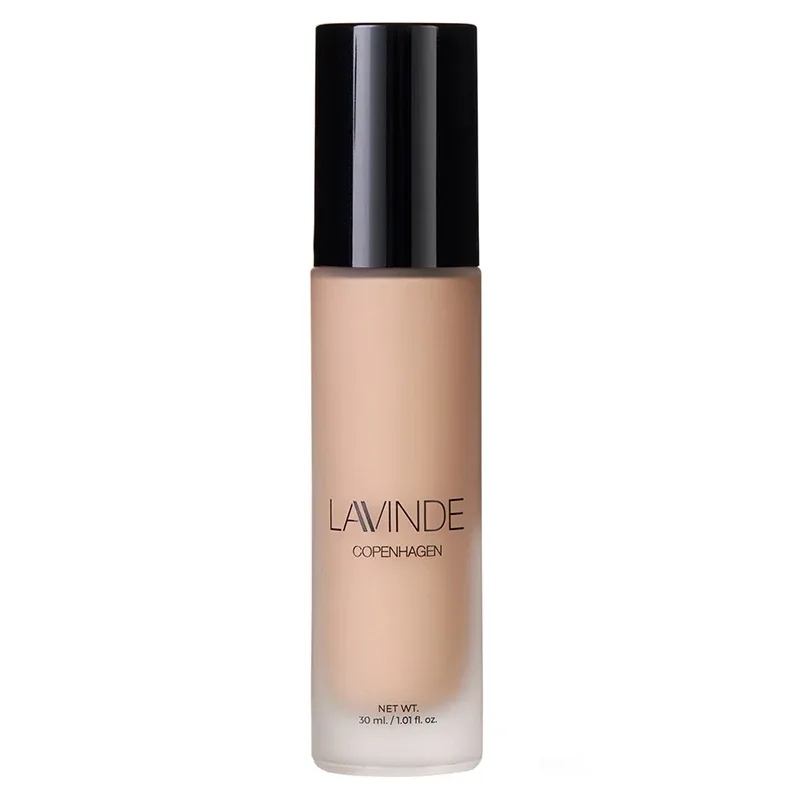 Lavinde Copenhagen Natural Glow Liquid Foundation 207 Beige från Lavinde Copenhagen – köp hos Apotek Hjärtat