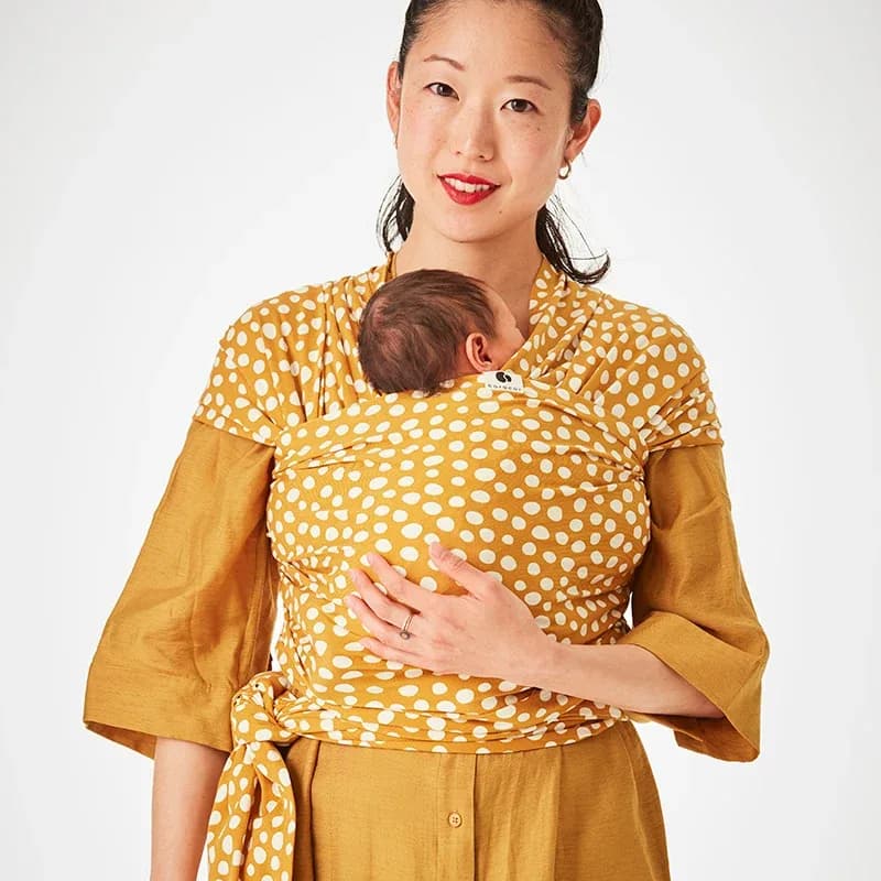 Coracor Bärsjal Abstract Dot Mustard från Coracor – köp hos Apotek Hjärtat