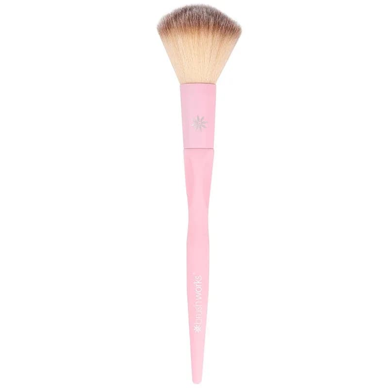 Brushworks HD Blush Brush från Brushworks – köp hos Apotek Hjärtat