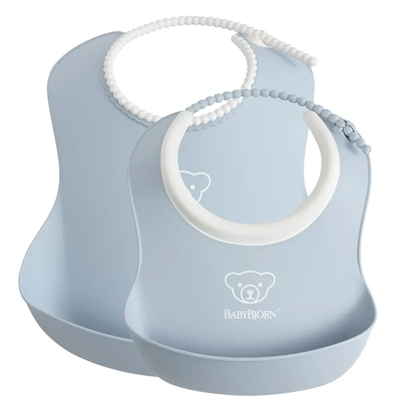 BabyBjörn Haklappsset Blekblå 2-pack från Babybjörn – köp hos Apotek Hjärtat