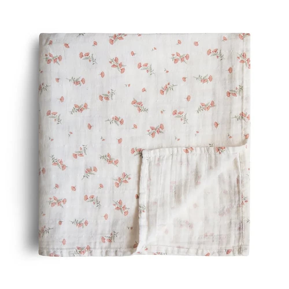 Mushie Muslin Swaddle Pink Flowers från Mushie – köp hos Apotek Hjärtat
