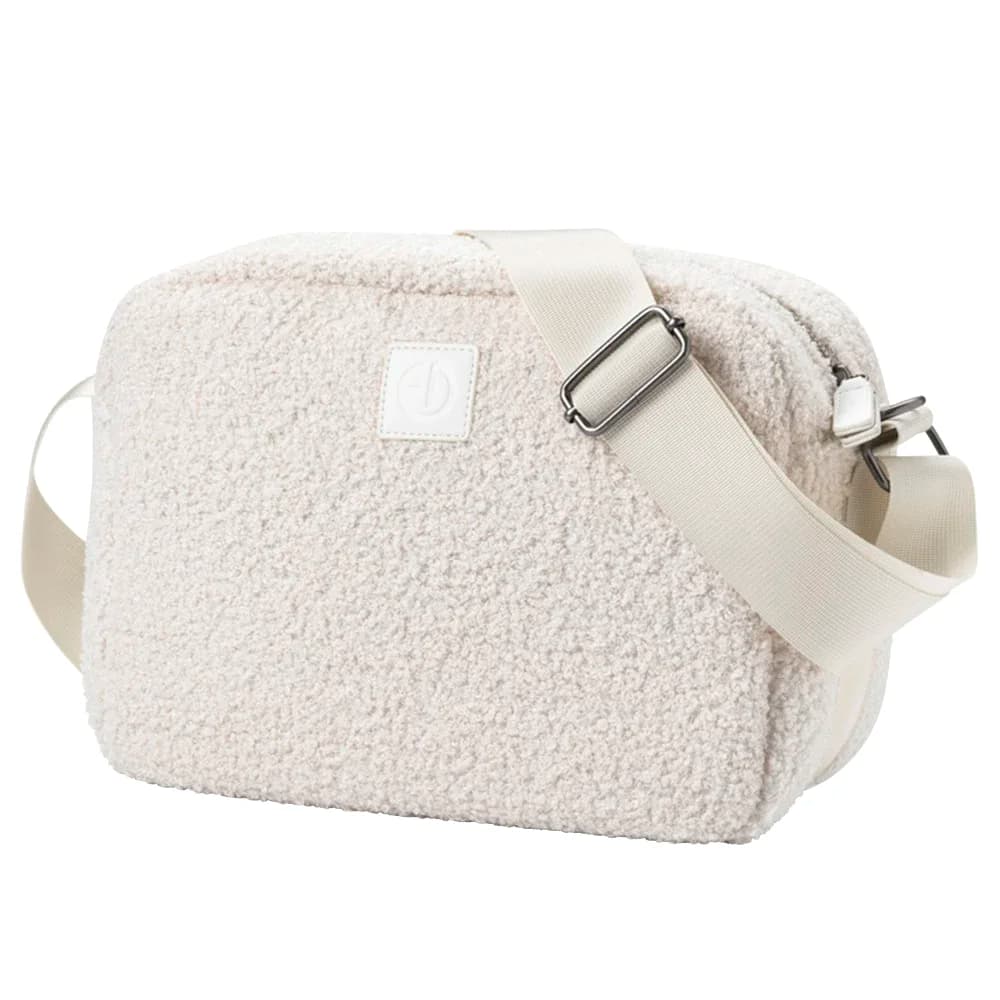 Elodie Changing Bag White Bouclé från Elodie Details – köp hos Apotek Hjärtat