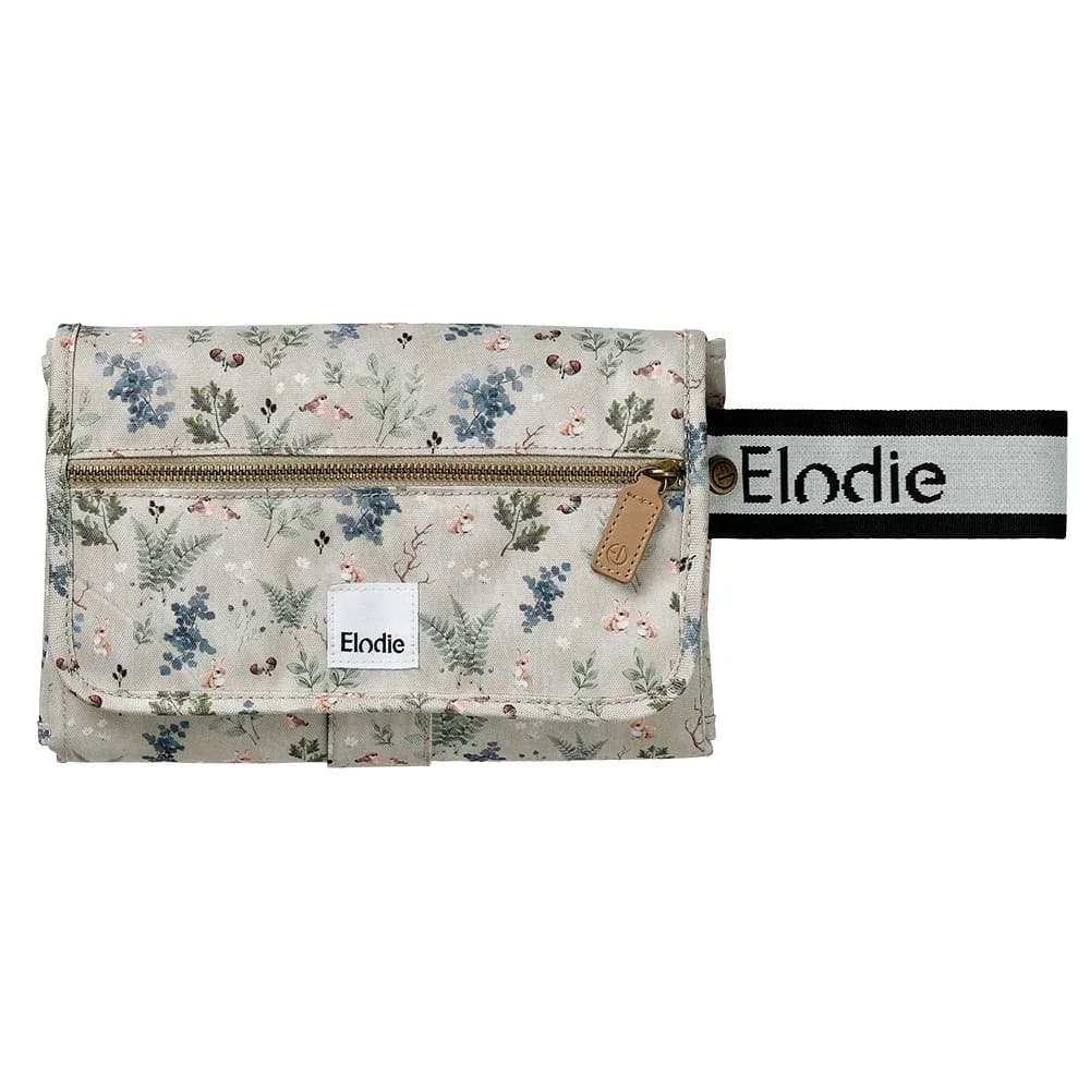 Elodie Portable Changing Pad Fairytale Forest från Elodie Details – köp hos Apotek Hjärtat