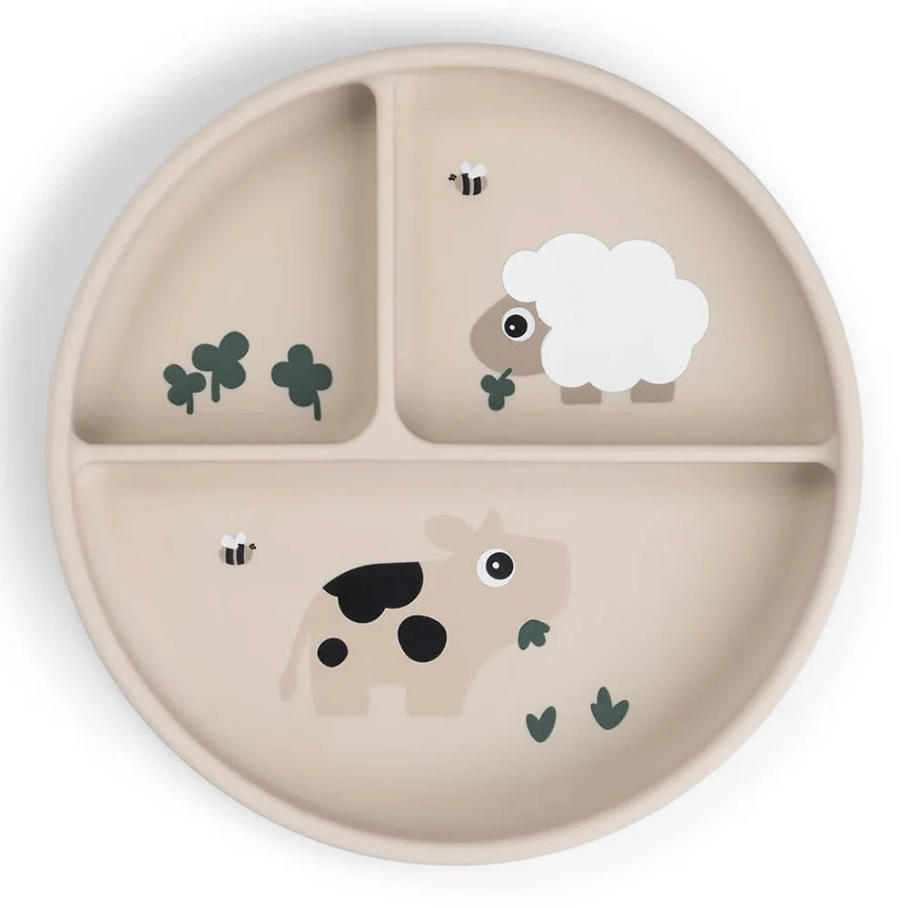 Done by Deer Stick&Stay Compartment Plate Tiny Farm Sand från Done by Deer – köp hos Apotek Hjärtat