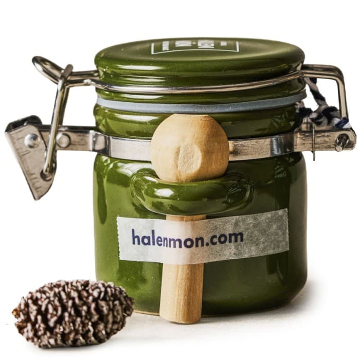 Halen Môn Spruce-Smoked Christmas Salt 15g