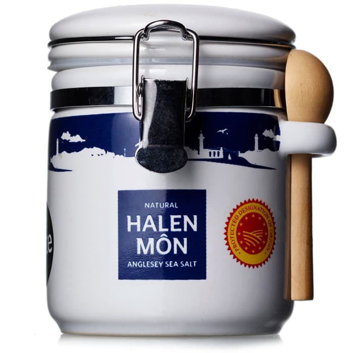 Halen Môn Pure Sea Salt Vit Keramikbehållare 100g – från Halen Môn – 199 kr – hos Delitea