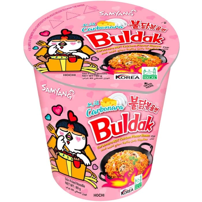 Samyang Buldak Carbonara Hot Chicken Ramen Cup 80g – 33 kr – hos Delitea