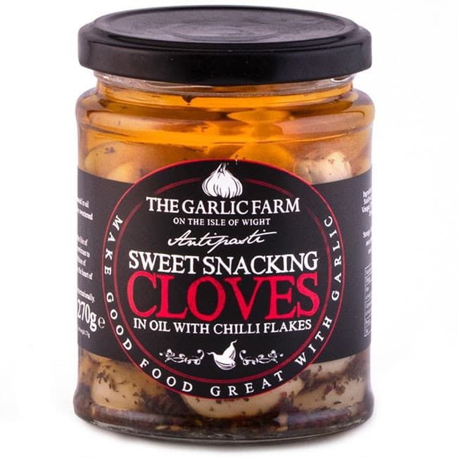 The Garlic Farm Sweet Snacking Garlic with Chilli Flakes 340g – från The Garlic Farm – 89 kr – hos Delitea