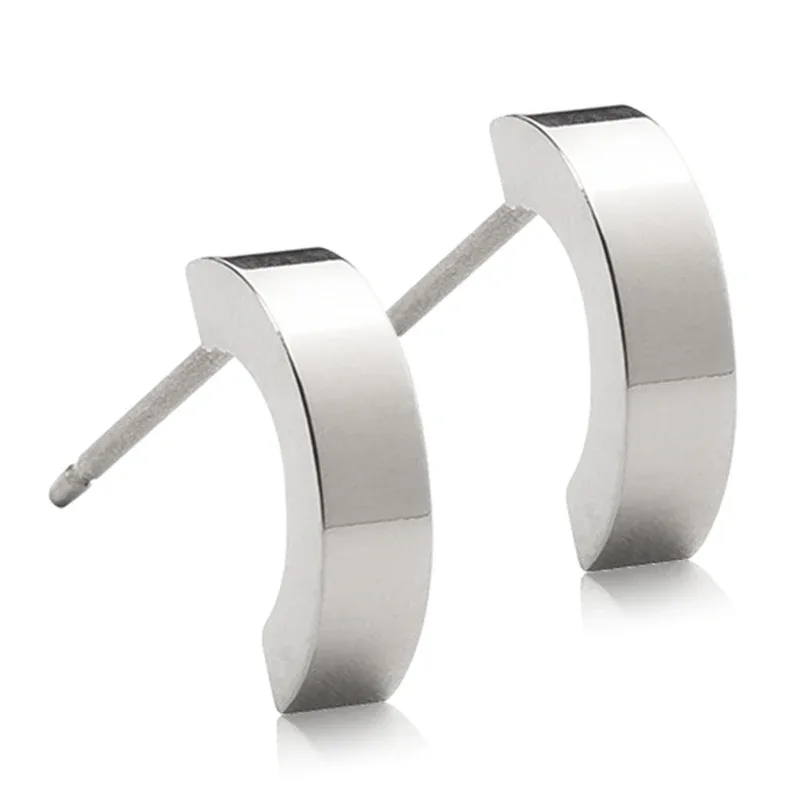 Blomdahl Örhängen Pendant Plain Curved 10 mm från Blomdahl – köp hos Apotek Hjärtat