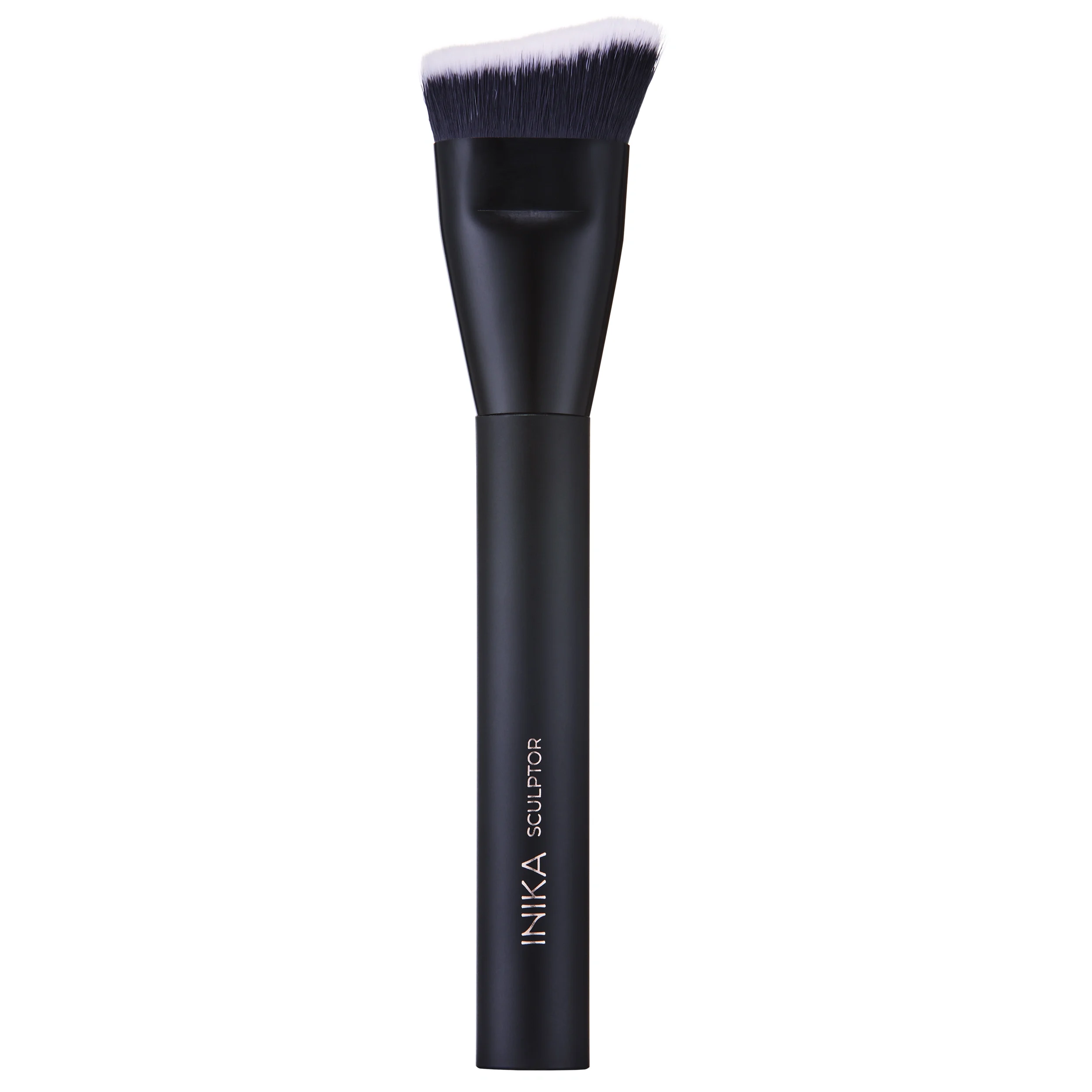 INIKA Sculptor Brush från Inika Organic – köp hos Apotek Hjärtat