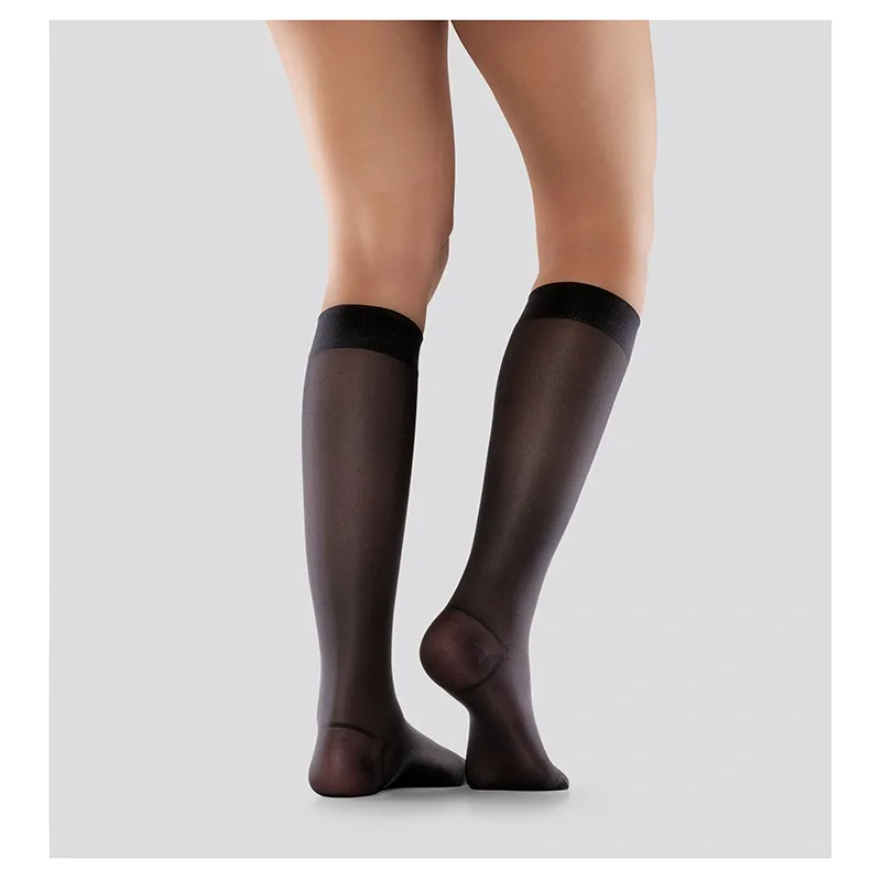 Mabs Nylon Knee Wide Black 1 par XL från Mabs – köp hos Apotek Hjärtat