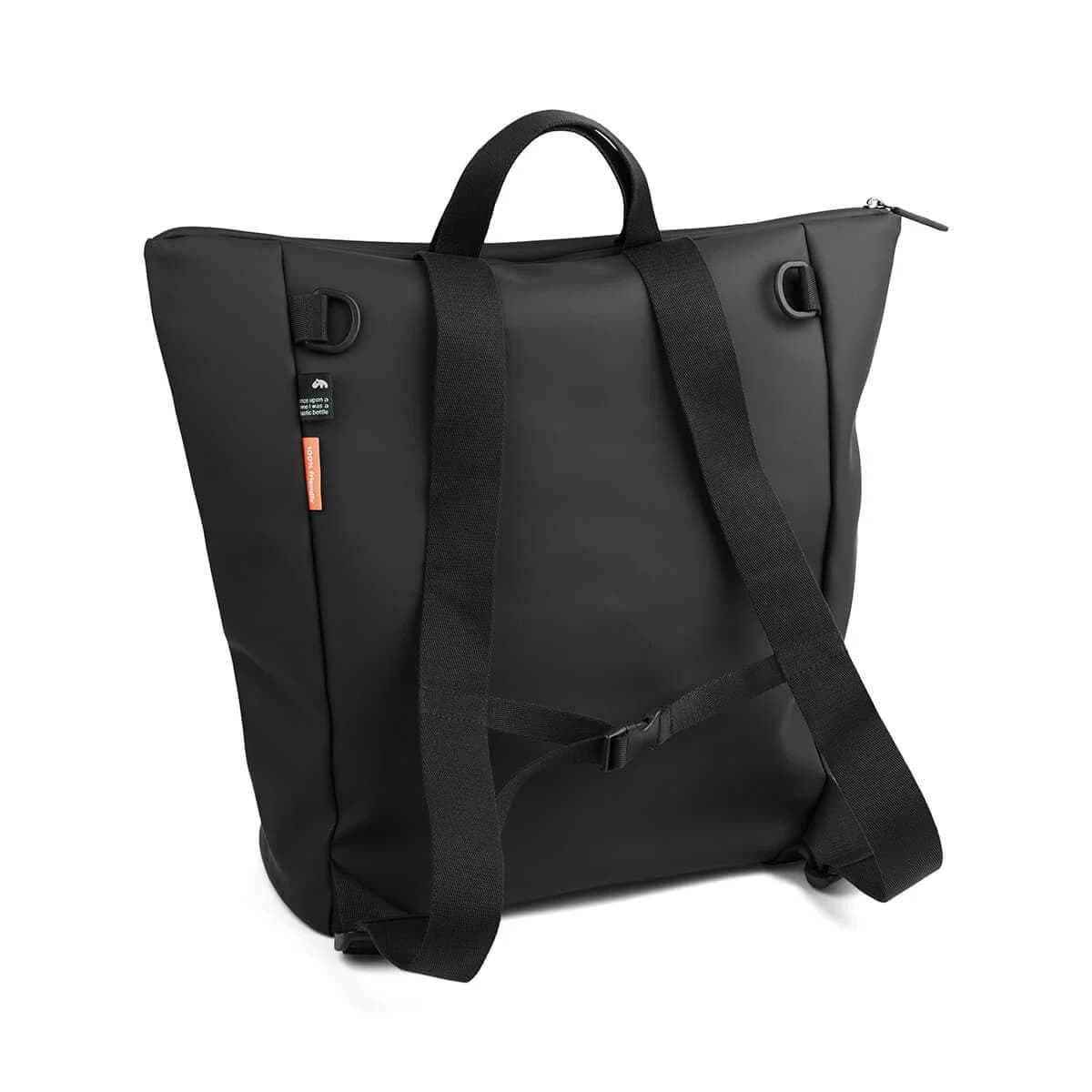 Done by Deer Changing Backpack Black från Done by Deer – köp hos Apotek Hjärtat
