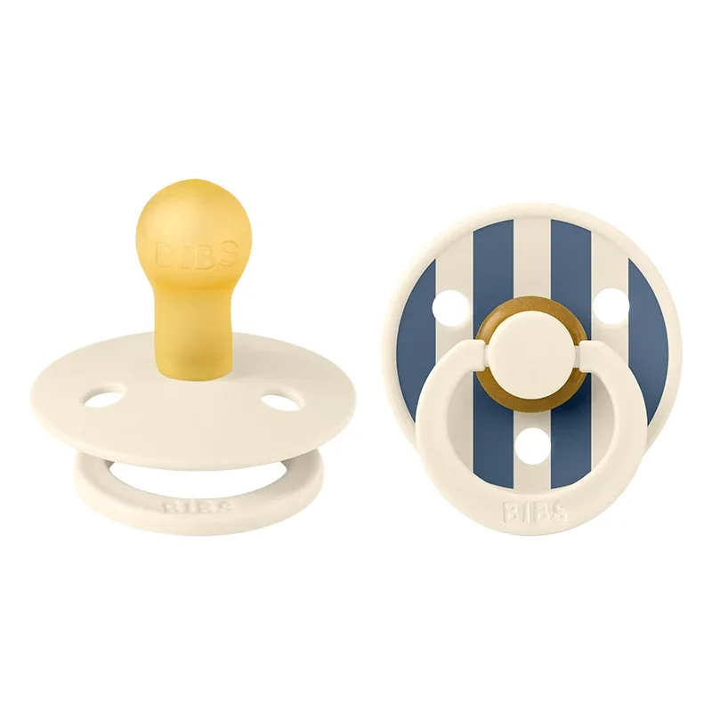 BIBS Pacifier Studio Colour Pin Latex Size 1 Ivory Steel Blue Mix 2-pack från BIBS – köp hos Apotek Hjärtat