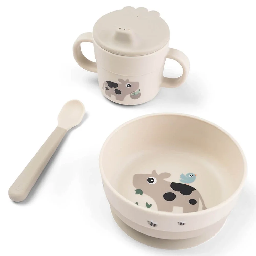 Done by Deer Foodie First Meal Set w/suction Tiny Farm Sand från Done by Deer – köp hos Apotek Hjärtat