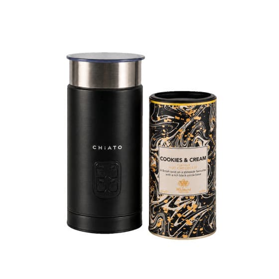 CHiATO milkPLAY mjölkskummare och Whittard of Chelsea Luxury White varm choklad-set från Chiato – köp hos Coffee Friend
