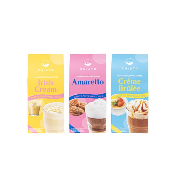 Malet kaffe uppsättning CHiATO Amaretto & Irish Cream & Crème Brûlée, 3 x 250 g – från Chiato – 225 kr – hos Coffee Friend