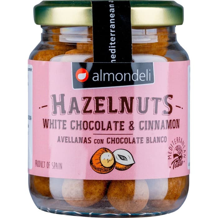 Almondeli Hasselnötter med Vit Choklad & Kanel 120g – från Almondeli – 65 kr – hos Delitea