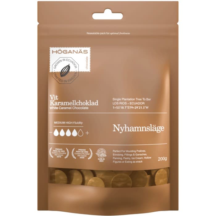 Höganäs Chocolate Vit Karamell Couverture ""NYHAMNSLÄGE"" 200g – från Höganäs Chocolate – 145 kr – hos Delitea