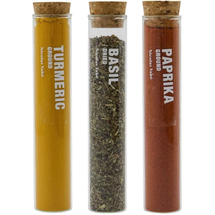 Nicolas Vahé kryddset Basilika, Paprika Chili & Gurkmeja 3-pack – från Nicolas Vahé – 185 kr – hos Delitea