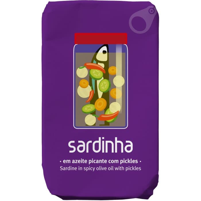 Sardinha Sardiner i Kryddig Olivolja med Pickles 160g – från Sardinha – 46 kr – hos Delitea