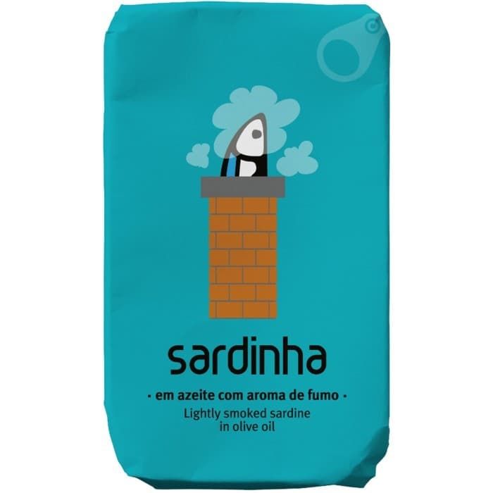 Sardinha Sardiner i Olivolja med Rökarom 154g – från Sardinha – 46 kr – hos Delitea