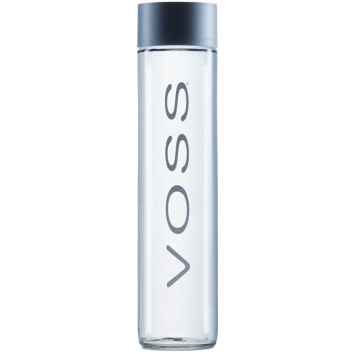VOSS Naturligt Mineralvatten 800ml från VOSS – köp hos Delitea