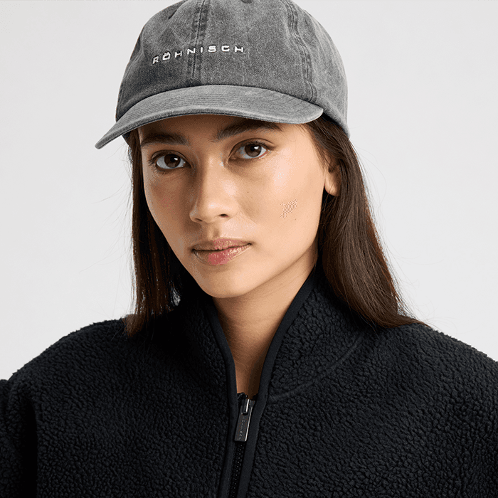 Juno Keps Black Wash – från Röhnisch – 399 kr – hos Bodystore
