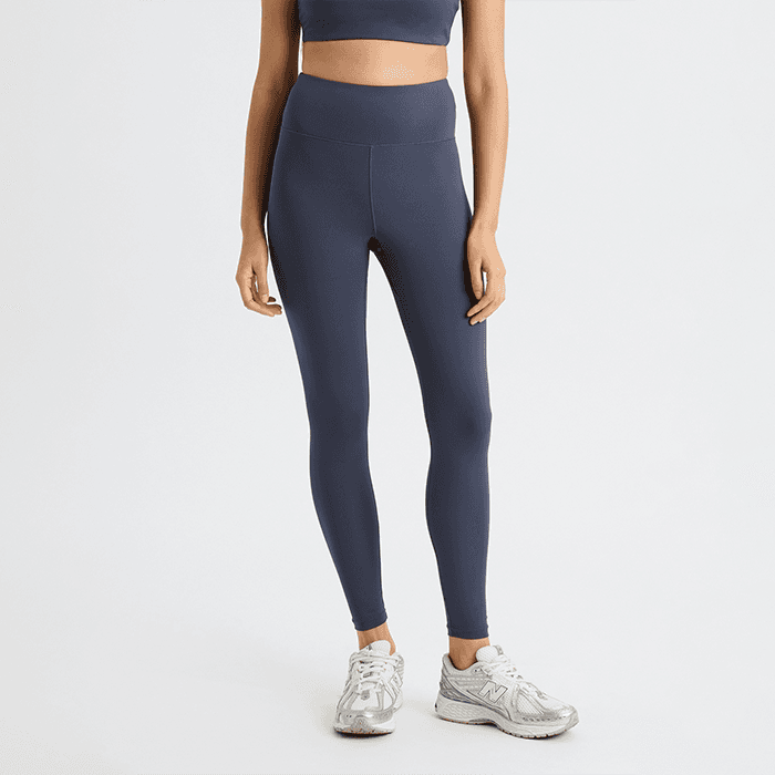 Legacy High Waist Tights Grå – från Röhnisch – 479 kr – hos Bodystore