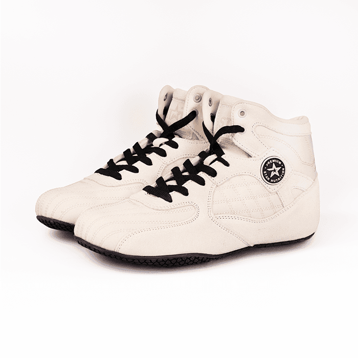Star High Tops Vit – från Star Wear – 599 kr – hos Bodystore
