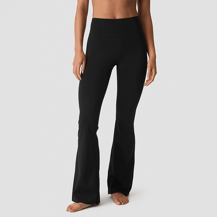 Nimble Flared Tights Svart – från ICANIWILL – 799 kr – hos Bodystore