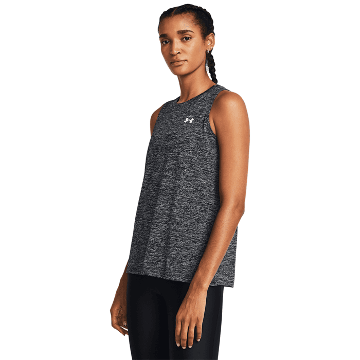 Tech Tank Twist T-shirt Svart – från Under Armour – 329 kr – hos Bodystore