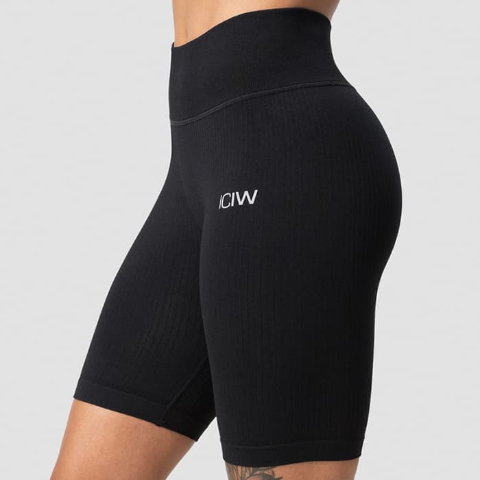 Ribbed Define Seamless Biker Shorts, Black – från ICANIWILL – 412 kr – hos Bodystore