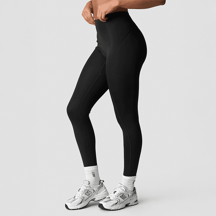 Sculpt Tights, Black – från ICANIWILL – 674 kr – hos Bodystore