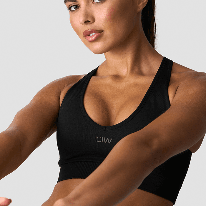 Sculpt Sport-BH Svart – från ICANIWILL – 499 kr – hos Bodystore
