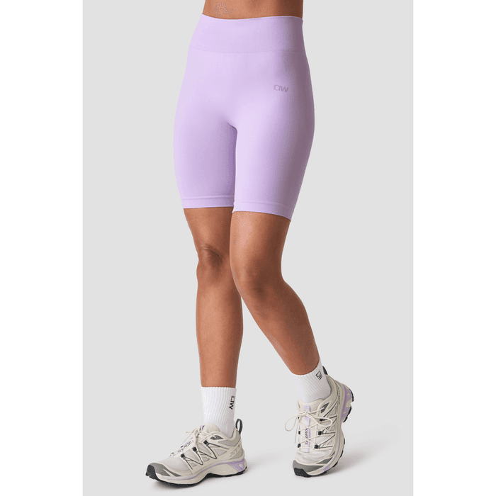 Smooth Seamless Biker Shorts Lila – från ICANIWILL – 499 kr – hos Bodystore