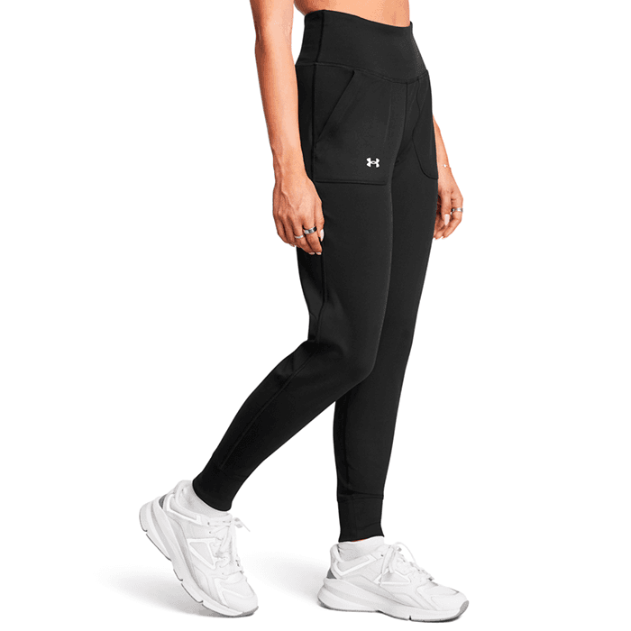 Motion Byxor Svart – från Under Armour – 629 kr – hos Bodystore