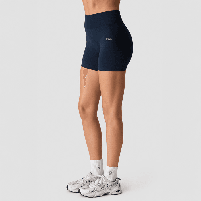 Smooth Seamless Shorts Mörkblå – från ICANIWILL – 499 kr – hos Bodystore