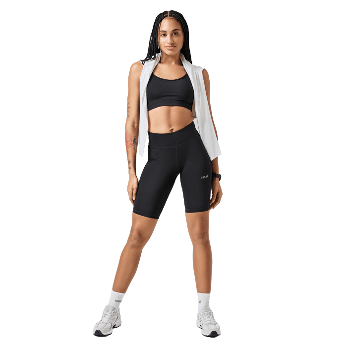 Essential Träningsshorts Hög Midja Svart – från Casall Sportswear – 350 kr – hos Bodystore