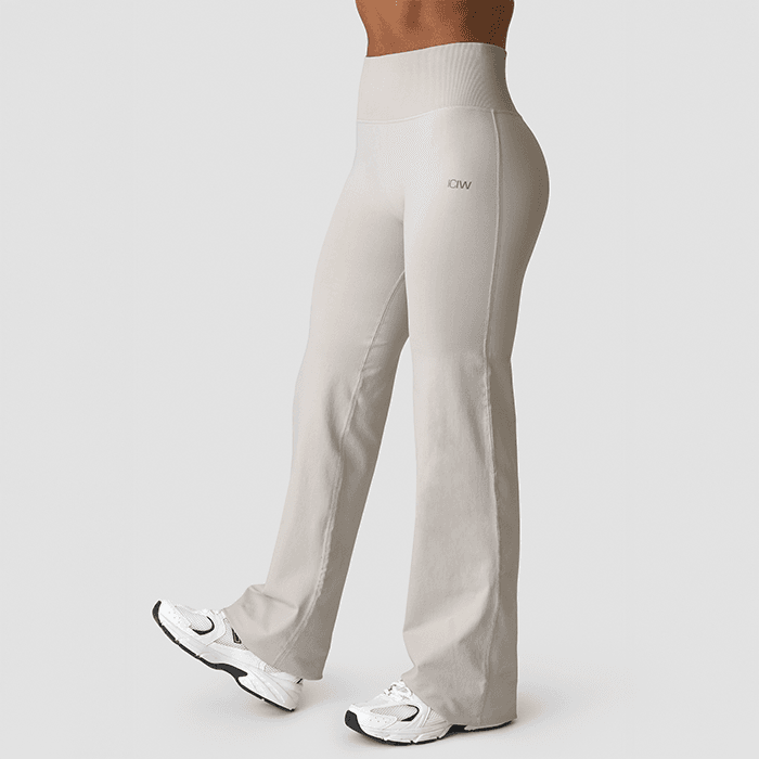 Define Byxor Beige från ICANIWILL – köp hos Bodystore