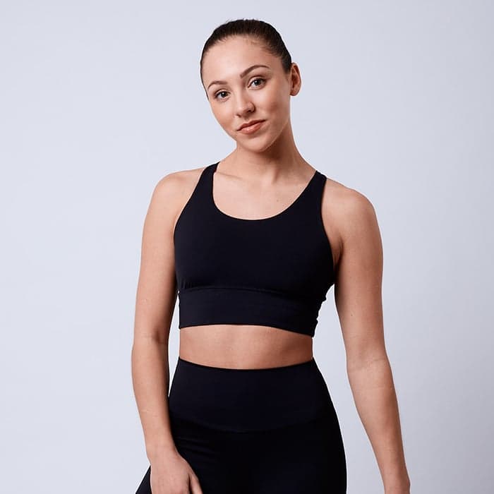 Pep Sport-bh Svart – från CLN ATHLETICS – 374 kr – hos Bodystore