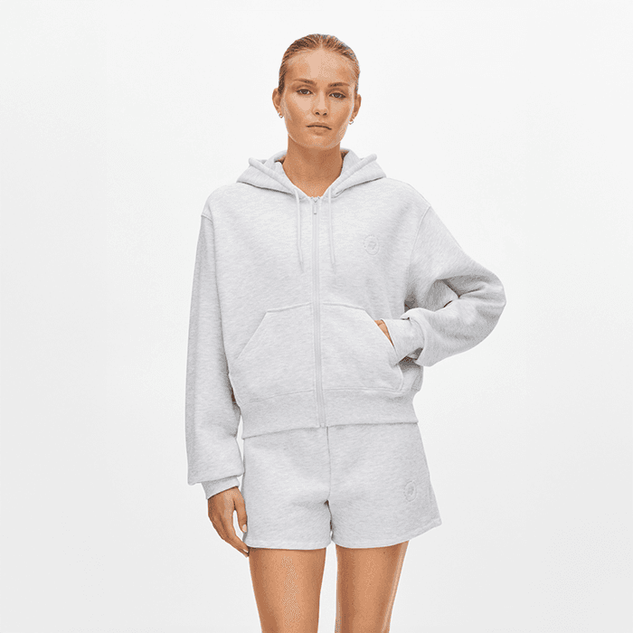 Base Hoodie med Dragkedja Ljusgrå – från Röhnisch – 899 kr – hos Bodystore