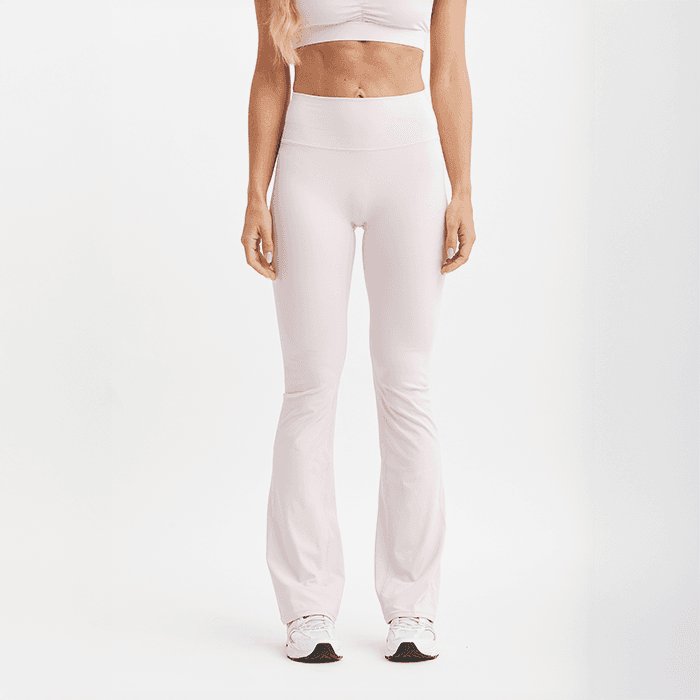 Butter Soft Flare Tights Rosa – från Drop of Mindfulness – 599 kr – hos Bodystore