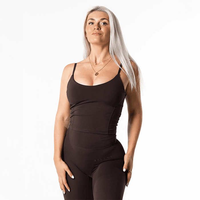 Clean Singlet Brun – från Relode – 412 kr – hos Bodystore