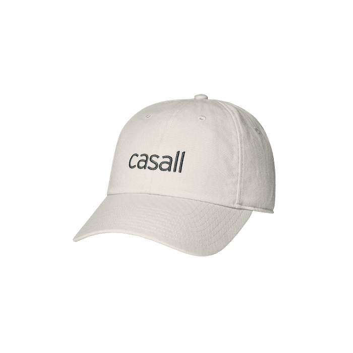 Casual Keps Vit – från Casall Sportswear – 399 kr – hos Bodystore