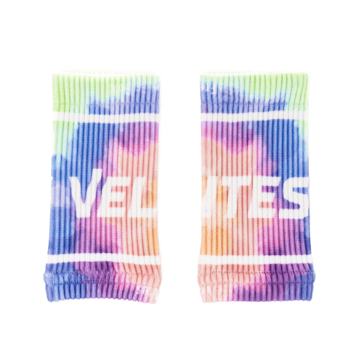 Svetthandledsband Tie Dye – från Velites – 139 kr – hos Bodystore