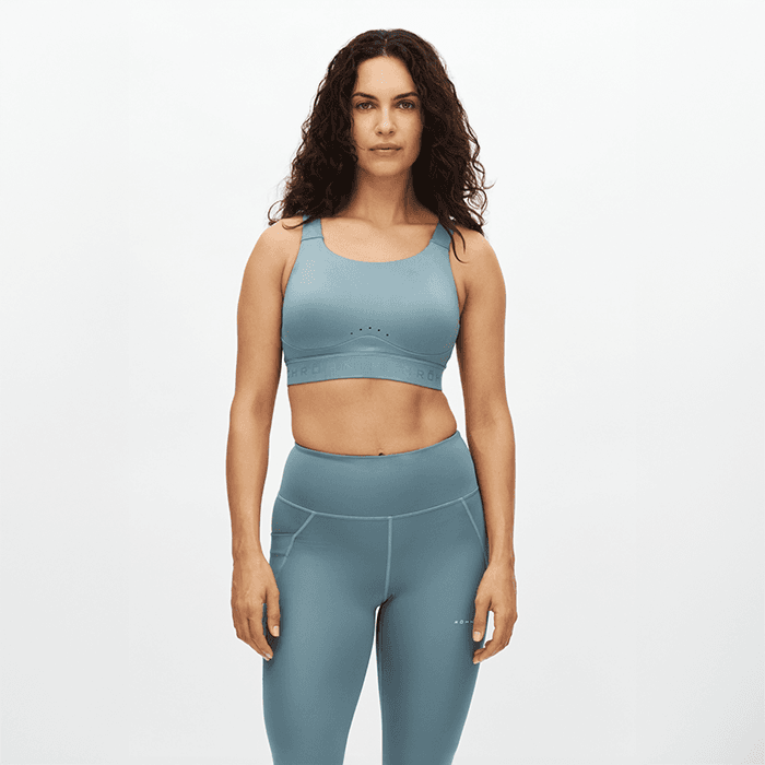 Firm Sport‑BH Hög Support Blå – från Röhnisch – 599 kr – hos Bodystore