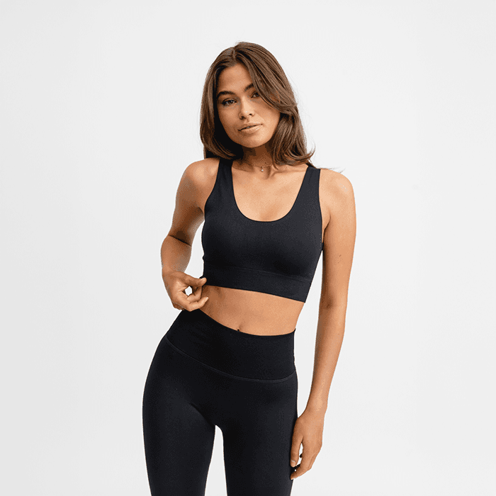 Flow Sport-bh Svart – från Drop of Mindfulness – 349 kr – hos Bodystore