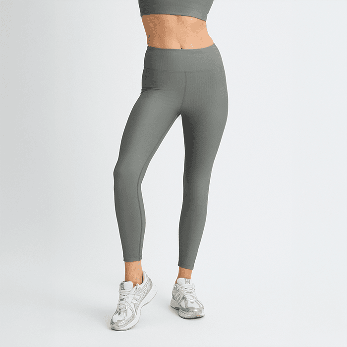 Ribbade Tights Grön – från Röhnisch – 359 kr – hos Bodystore