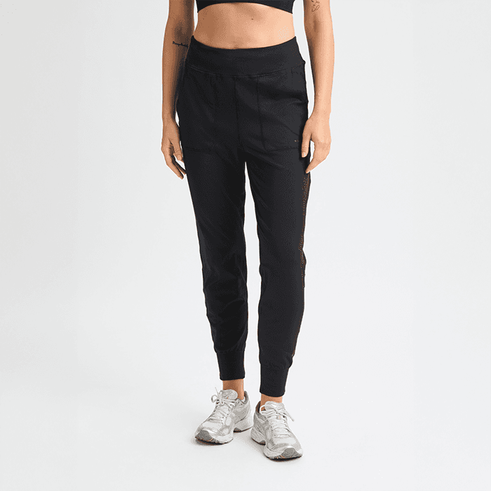 Soft Jersey Pants, Black – från Röhnisch – 419 kr – hos Bodystore